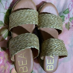Women's Tan Sandals